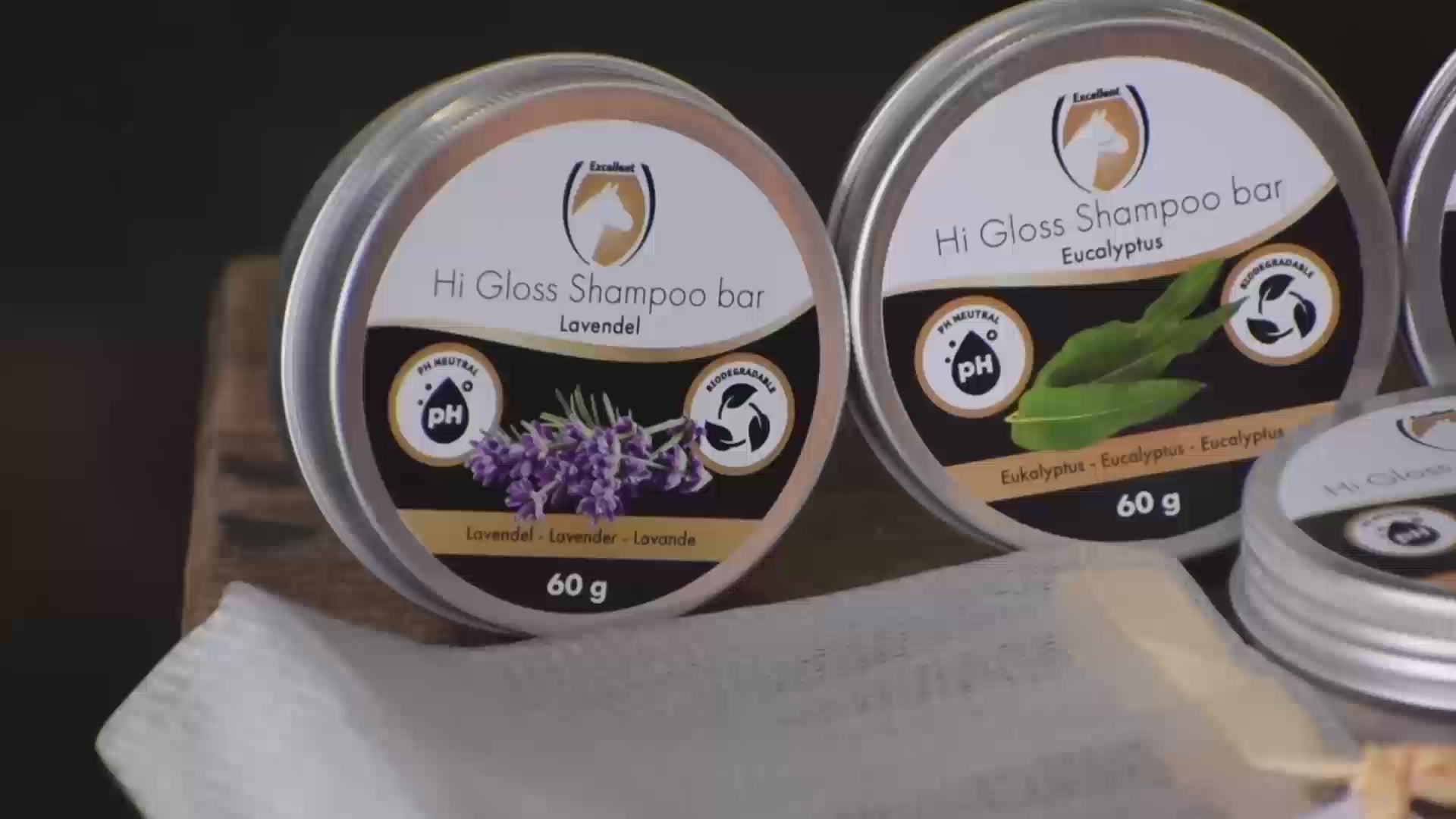 Load video: Excellent Horse Hi Gloss Shampoo Bar